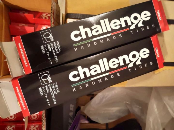 CHALLENGE ELITE PRO SERIES TIRE 700X25C TUBULAR BLACK & GUNWALL 1200