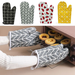1pcs Thickened Insulated Gloves Kitchen Microwave Heat Proof Gloves Barbecue Baking Heat-resistant Gloves Protect