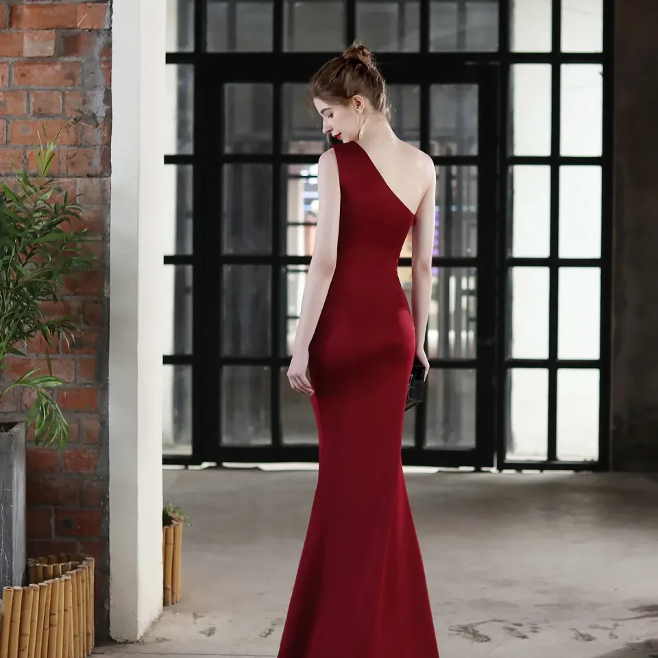 Red one clearance shoulder evening dress