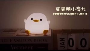 Tapping Cute Duck Lamp Rechargeable Dimmable Nightlight Silicone LED Bedside Lamp Nursery Touch-Sensitive Childrens Gift Soft Light Eye Care USB Rechargeable