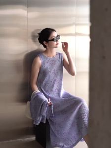 7753 One Size (45-75kg) Commuter Coat - Floral Printed and Dyeing Elegance