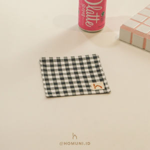 Coaster Kain Katun Kotak-Kotak Medium Motif Gingham Checker Board/Alas Gelas Aesthetic/Tatakan Gelas untuk Property Foto Minuman