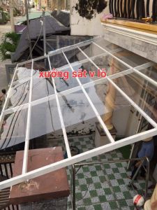 (Khổ cao 122m x Dày 18mm) Tấm nhựa phẳng POLY lấy ánh sáng màu TRẮNG TRONG /MÀU XANH TRONG bền đẹp (LOẠI 1)