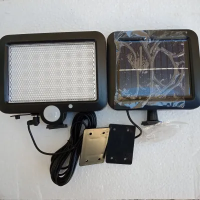 Đèn Năng Lượng Mặt Trời 56Led COB 3 Chế Độ Sáng Cảm Biến Chuyển Động Kèm Dây 5m Siêu Sale