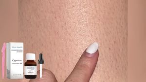 Dầu tinh khiết từ cây Cyperus Rotundus giúp loại bỏ lông giảm thiểu tình trạng lông mọc nhiều ở vùng nách chân tay và toàn thân đồng thời làm mịn da. Dầu tẩy lông dung tích 60ml.