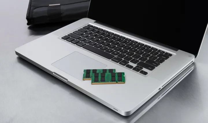 Kingston%20ValueRAM%2016GB%203200MHz%20DDR4%20Non-ECC%20CL22%20SODIMM%20Laptop%20Memory%20Ram%20(KCP432SS8/16)%20-%20Image%204