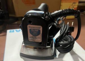 Bàn ủi công nghiệp hơi nước bình treo ES-94A hình thật BẢO HÀNH 6 THÁNG