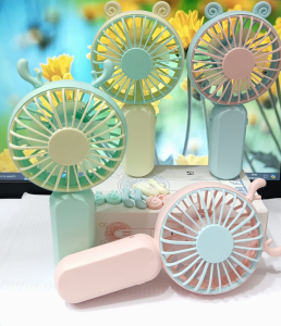Kipas Angin Mini Genggam Karakter S050 Kipas Portable Mini Fan USB Charge
