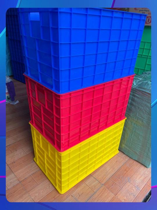 Thùng nhựa sóng bít kích thước 780x500x430mm có 5 bánh xe tiện lợi nuôi ...