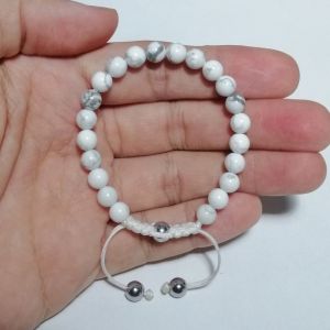 CW Manila - Howlite Adjustable Bracelet - 6mm Howlite stones semiprecious