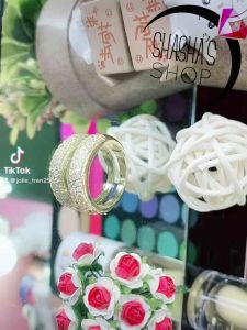 nhẫn mạ vàng đính đá hạt tâm siu xink