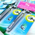 Dao Cạo Râu Gillette & Combo 2 Lưỡi Cạo Gillette. 