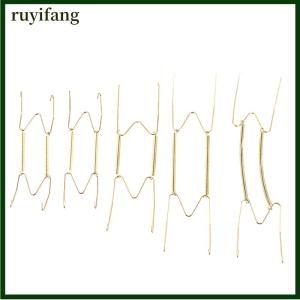 ruyifang แผ่นแสดงผลผนังแขวน W ประเภทตกแต่งจานฤดูใบไม้ผลิผู้ถือตะขอที่มองไม่เห็น