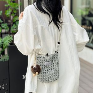 ETIONS ความจุขนาดใหญ่ กระเป๋าถักไหมพรมสีเงิน ทอ สง่างาม กระเป๋าสะพายไหล่โครเชต์ ง่าย หรูหรา กระเป๋าโทรศัพท์มือถือขนาดเล็ก สาวๆ