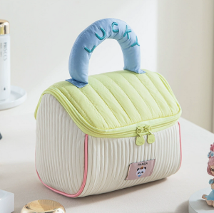 Cute Little House Large Capacity Storage Makeup Bag Fashion Cartoon Cabin Toilet Bag Travel Portable Handbag Storage Bag Gift Bag Packing Organised Bag Miscellaneous Sorting Bag