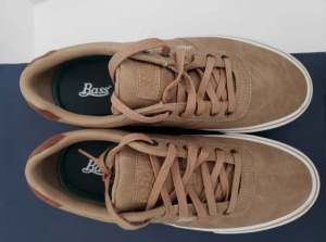 Bass authentic brand-new mens sneaker shoes color tan
