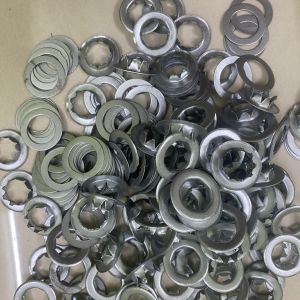 khoen ore + long đen lỗ 20mm màu trắng màu vàng dùng để đóng bạt
