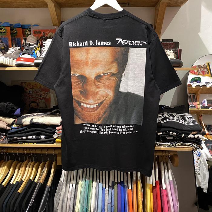 APHEX TWIN - RICHARD D JAMES T-SHIRT BLACK - M | Lazada Indonesia