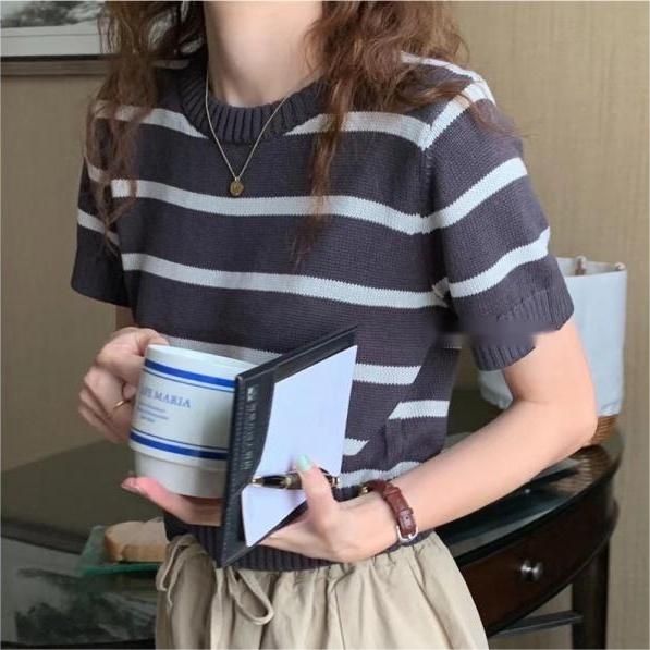 คอกลมแขนสั้น Pullover บางคมชัดสีลายผ้าไหมน้ำแข็งถักเสื้อยืด | Lazada.co.th