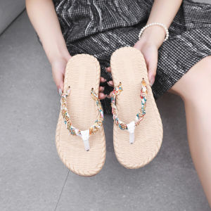 Free Shipping Ethnic-Style Diamond-Studded Flip-Flops For Women Suitable For Outdoor Wear In Summer Featuring A Fashionable Straw-Like Design Perfect For Vacations And Beach Outings With A Flat Non-Slip Sole