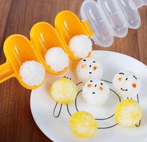 Cetakan nasi bento bekal anak GRATIS CENTONG / rice ball shaker/ nasi kepal bulat bola