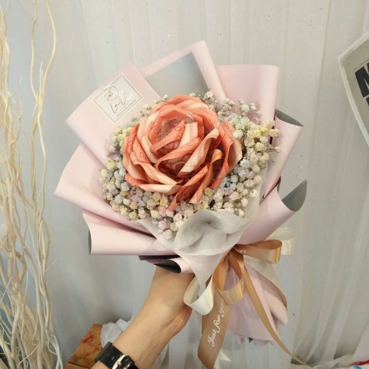 S Money Flower (RM10 x 10) Baby Breath Bouquet 山茶钱花(RM10 x 10)满天星花束 ...