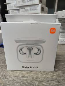 Xiaomi Redmi Buds 5 หูฟังอินเอียร์แบบ True Wireless ใส่วิ่งออกกำลังกายได้ ใส่สบายไม่หลุด เสียงดี เบสนุ่ม ตัดเสียงรบกวน ใช้งานได้นาน 40 ชม. คุณภาพเสียงระดับ Hi-Fi   รับประกันศูนย์ไทย 1 ปี