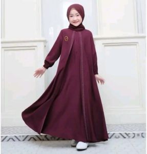 Gamis best seller warna burgundy (Gamis anak usia 2-15 thn) crinckle airflow mix swarowzky | Syabiankids dress | model gamis anak terbaru 2025
