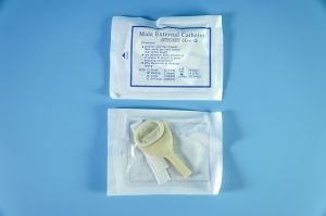 Capot tiểu Nam Capot hỗ trợ đi tiểu Nam giới Greetmed - Nhiều Size