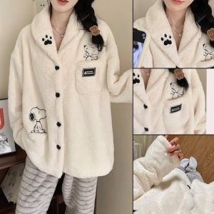 Cartoon Snoopy Pattern Coral Velvet Pajama Set Winter Womens Kawaii Anime Snoopy Accessories Cardigan Warm Home Clothes Set2026