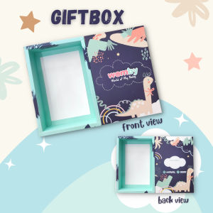 Bộ đồ liền thân WOMBY dành cho bé sơ sinh dùng để thông báo về sự ra đời của bé.    100% Cotton chải kỹ [HÀNG CÓ SẴN TẠI MALAYSIA]