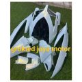 cover full body halus Honda Vario cw 110 karbu old warna putih lembayung gold. 