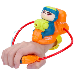 Childrens wrist water gun toy mini Panda press water gun four-dimensional creative backpack water gun toy
