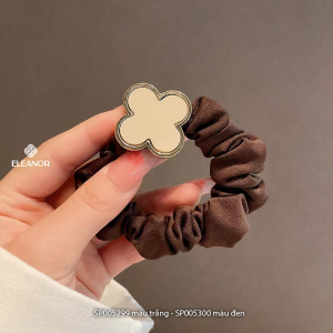 Dây buộc tóc nữ Eleanor Accessories dây cột tóc hình cỏ bốn lá may mắn phụ kiện tóc 5299