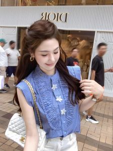 Fashion sleeveless shirt womens new blue plaid shirt age-reducing shirt unique shirt