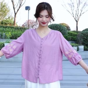 2025 เสื้อเชิ้ตผ้าฝ้ายลินินสไตล์จีนใหม่ แขนสามส่วน สีพื้นบางเบา ฤดูร้อน ใหม่ หลวม ปักลายหรูหรา