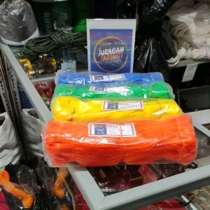 TALI TAMBANG PLASTIK KECIL 15 MM HANK HARGA PER PACK 20 HANK