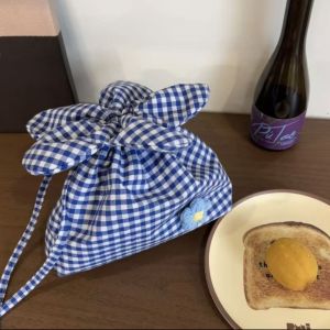 ZOATAAL การพิมพ์ลาย กระเป๋าหูรูดลายสก๊อต สไตล์เกาหลีแบบ น่ารักน่ารักๆ กระเป๋าถือลายดอกไม้ น้ำหนักเบามาก แบบพกพาได้ กระเป๋า Crossbody ขนาดเล็ก สำหรับผู้หญิง