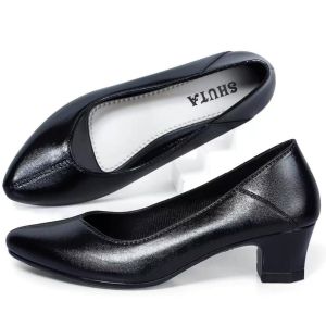 Womens Fashion Black Shoes Rubber Non-Slip Student Black Shoes Slip-on Fashion Black Shoes for Outdoor Wear Womens Work Black Shoes