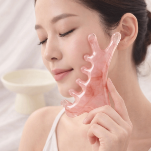 MKEB MALL Scalp Relax Meridian Massage Comb Blood Circulation Resin Head Massage Comb Gift Anti-static Five Wide Tooth Comb Women/Girl