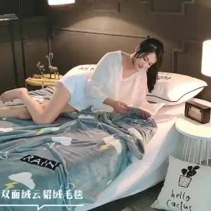 Premium Edged Four Seasons Flannel Blanket Bed Sheet Multi-Size Car Blanket Student Bunk Bed Air Conditioner Cover Blanket LZD