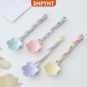 [COD] SHPYHT SPORTS 1Pc Long Handle Spoon Cute Ice Cream Hand Painted Dessert Spoon with Long Handle Kitchen Tableware Accessories
