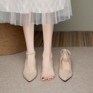 [Free Shipping] WomenS High-Heeled Shoes New Spring Collection Bridesmaid Shoes With A Unique Design Stylish And Elegant Shallow-Toe Pumps Mid-Heel