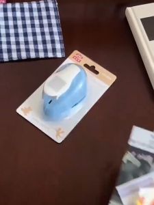 Stamp Shape Embosser DIY Stamp Puncher Toothed Papier Hole Puncher Craft Punch Embossing Machine