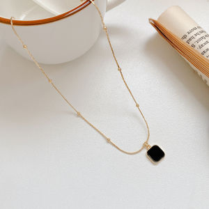 Kalung Liontin Cllover Hitam Asli Titanium Fashion Korean Model Terbaru 2024 Kualitas Import Anti Karat Dan Luntur - STAY COOL SHOP