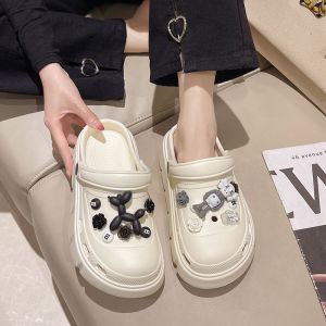 LHshoess มาแรงสุดๆ 🔥 ระบายอากาศได้ดี มีสายรัดส้น พื้นนิ่ม รองเท้ายางคุณภาพดี มีตัวการ์ตูนติดสุดน่ารัก ราคานี้ รับรองมีที่นี่เท่านั้น 💫