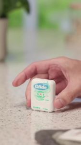 Oral-B Glide Dental Floss with Scope Outlast Mint Flavor Value 6 Pack (40m Each)