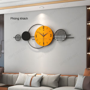 Đồng hồ trang trí cỡ lớn phòng khách.