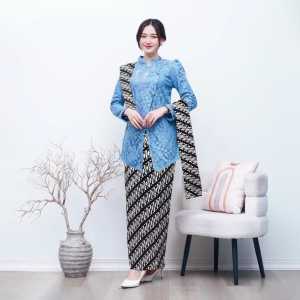 SET KEBAYA JANGGAN ANYA ROK BATIK SPAN WISUDA KONDANGAN
