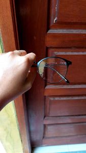 Kacamata Photocromic Wanita 1920